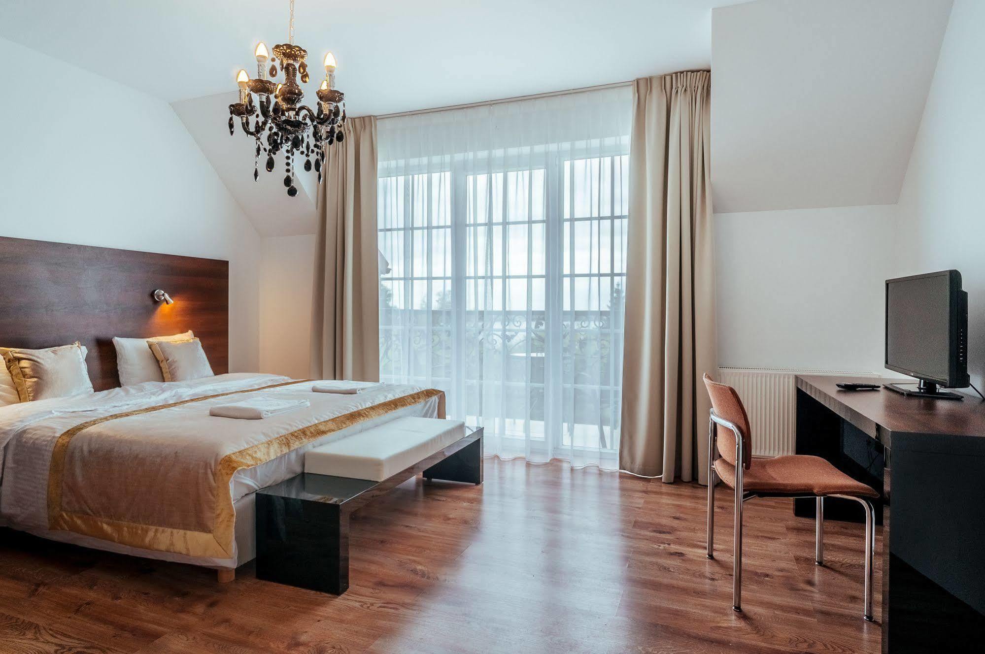 Apartamenty M&M Mikołajki Esterno foto